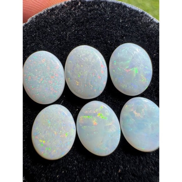 Australian Opal Cabochons Lot - 6.10 carats in Display Box #98 - Picture 5 of 5